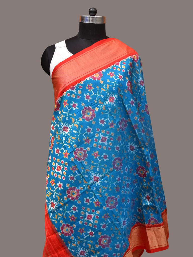 Blue and Red Pochamaplly Ikat Silk Handloom Dupatta with Geometric Design ds3376