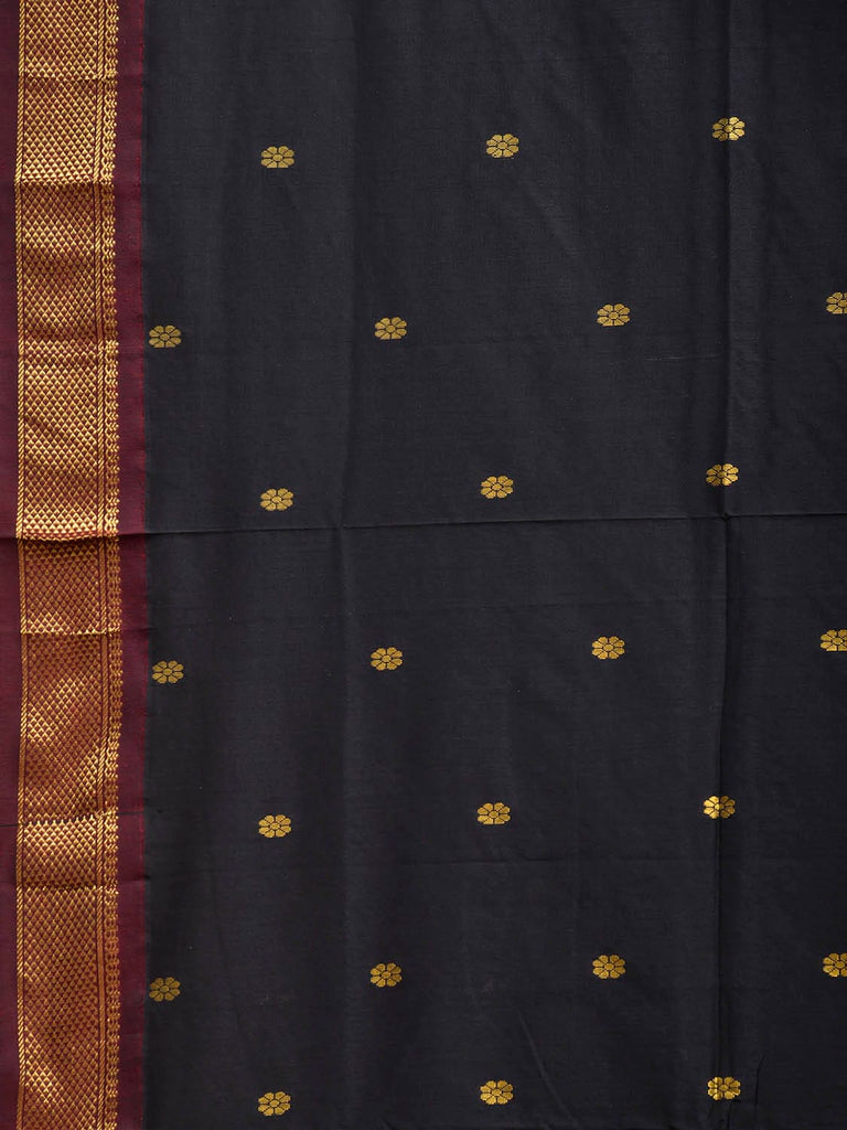 Black and Dark Red Gadwal Cotton Viscose Saree with Pallu Design g0600