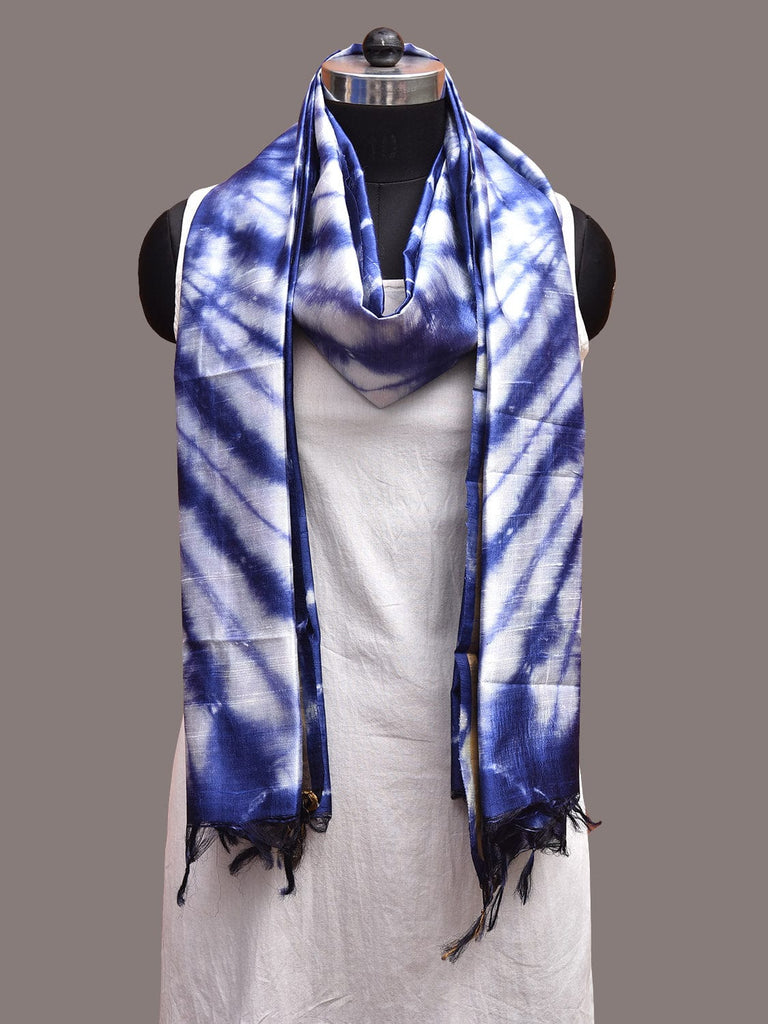 Blue and White Clamp Dyeing Cotton Silk Dupatta with Circular Design ds3666