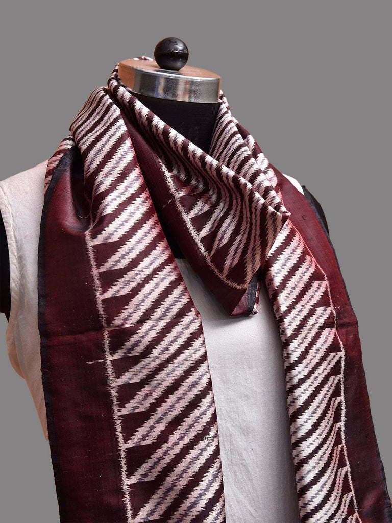 Brown Pochampally Ikat Silk Handloom Stole with Diagonal Design ds3901