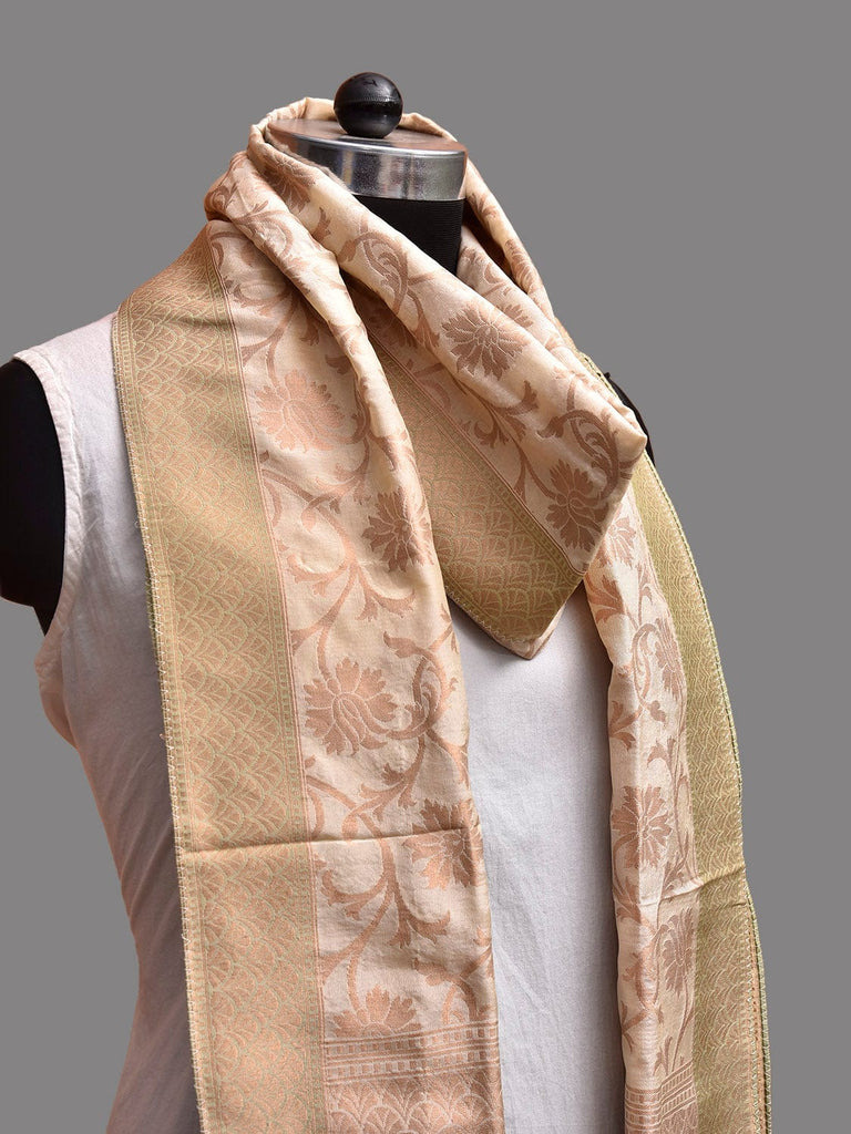 Cream Banaras Katan Silk Stole with Floral Design ds3902