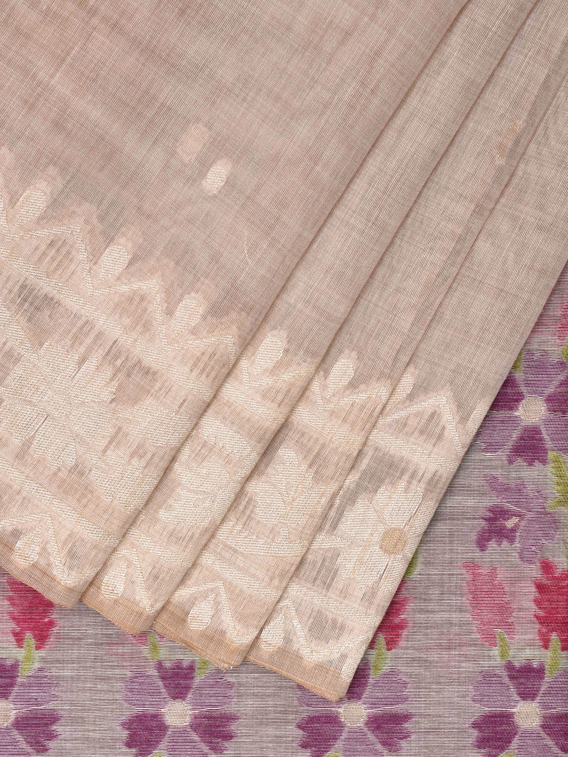 Yellow Plain Green-Silk Linen Cotton Saree, Highlighted by Jamdani-Style Floral Vine Printed Border, Pallu of Jamdani Floral Print, and Paired with a Matching Printed Blouse