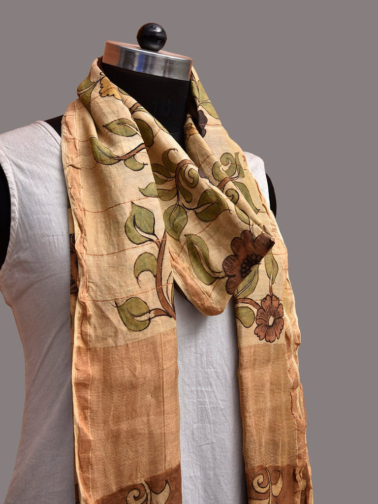 Cream Kalamkari Hand Painted Cotton Silk Dupatta with Floral Design ds3862