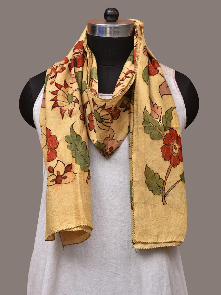 Cream Kalamkari Hand Painted Sico Stole with Floral Design ds3513