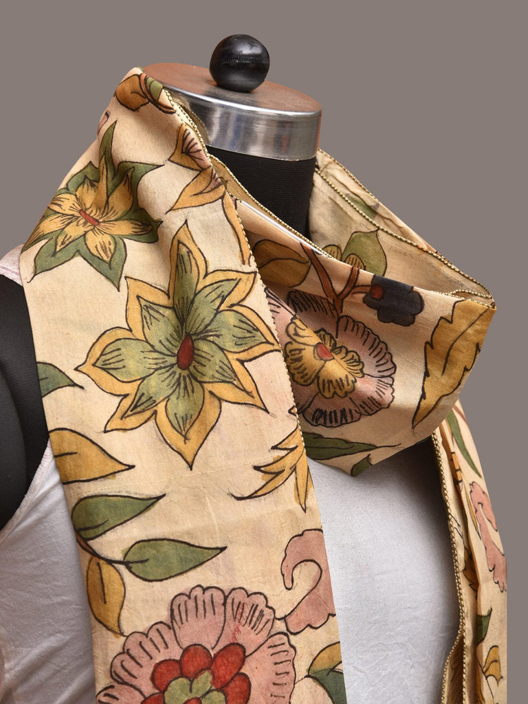 Cream Kalamkari Hand Painted Sico Stole with Floral Design ds3515
