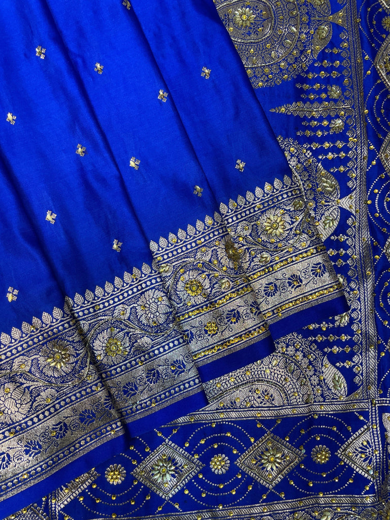 Dark Blue  Katan Banarasi Saree with Silver Zari Floral Weaving And Grand Pallu B0632ds