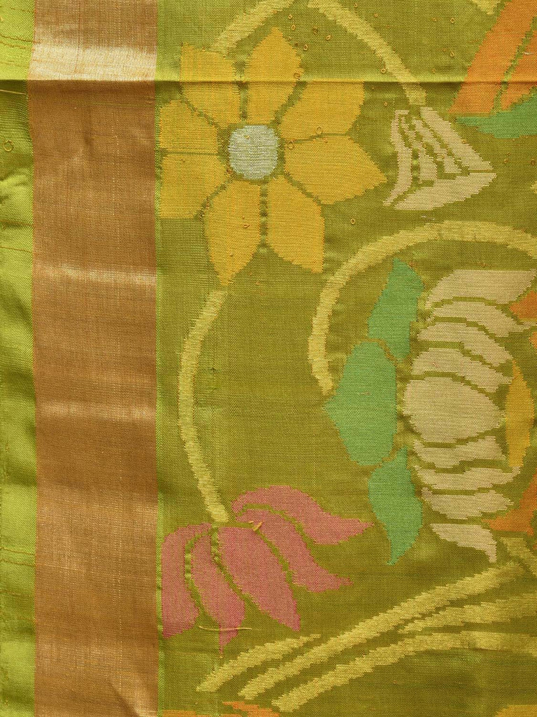 Green Uppada Silk Handloom Saree with All Over Lotus Flowers Design u2138