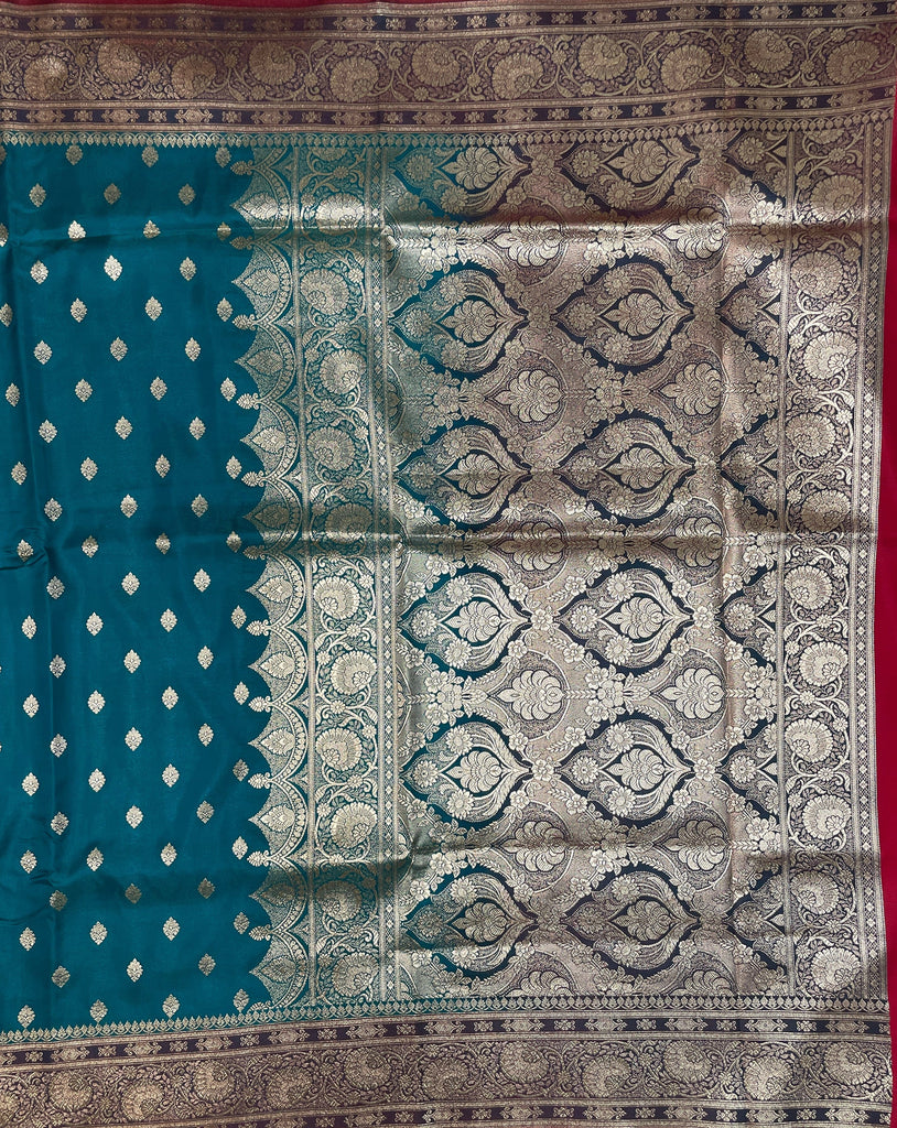 Light Blue and Red Katan Banarasi Saree with Silver Zari Floral Weaving And Grand Pallu B0593ds