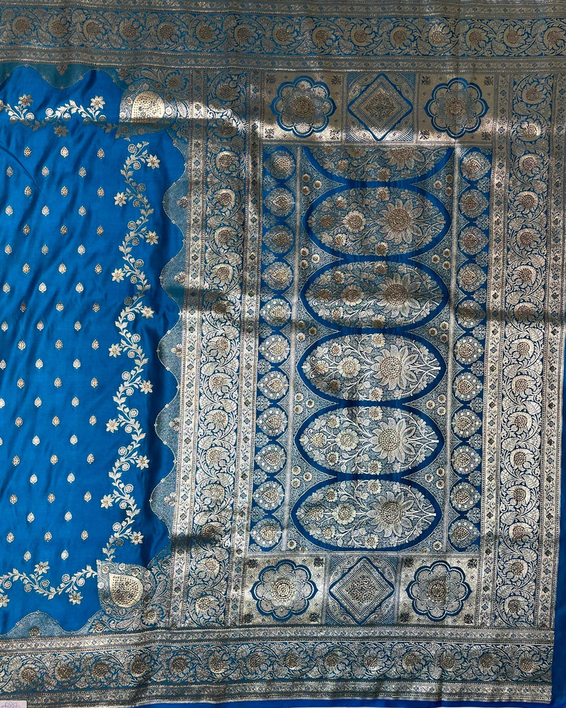 Light Blue Katan Banarasi Saree with Silver Zari Floral Weaving And Grand Pallu B0644ds