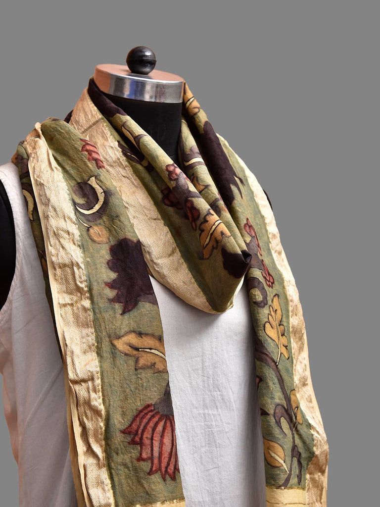 Light Green Kalamkari Hand Painted Cotton Silk Dupatta with Lotus Flowers Design ds3824