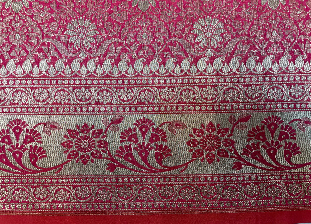 Light Pink Katan Banarasi Saree with Silver Zari Floral Weaving And Grand Pallu B0603ds