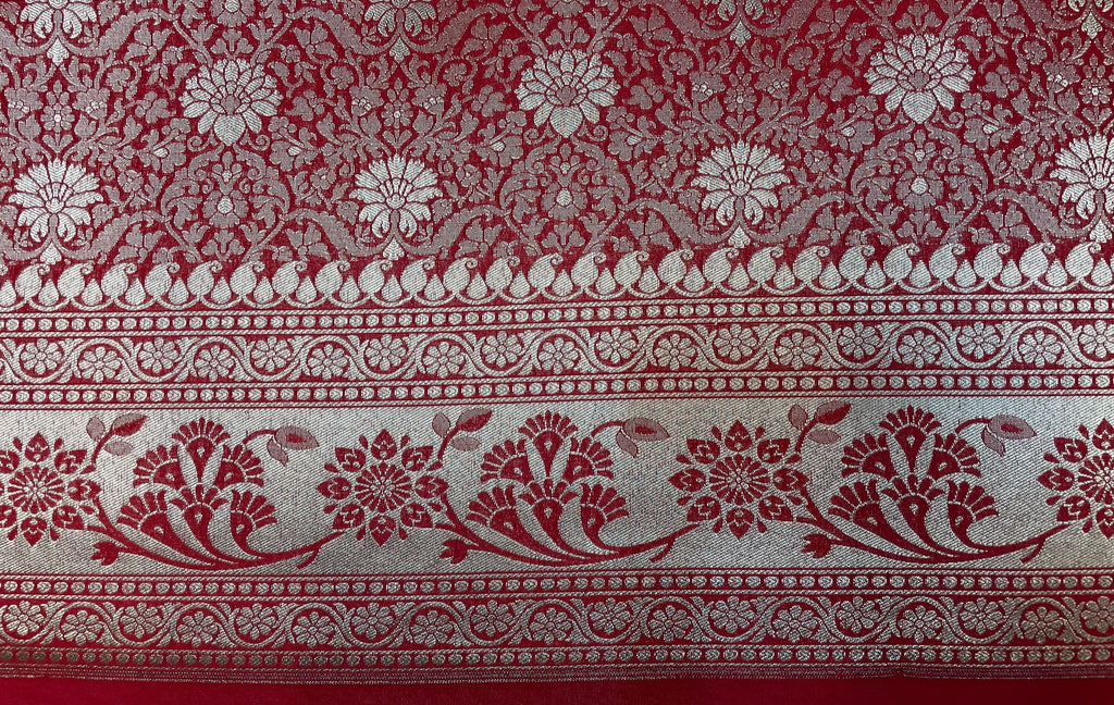 Light Pink Katan Banarasi Saree with Silver Zari Floral Weaving And Grand Pallu B0606ds