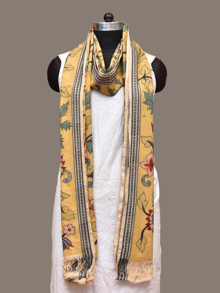 Light Yellow Kalamkari Hand Painted Cotton Handloom Dupatta with Floral Design ds3279