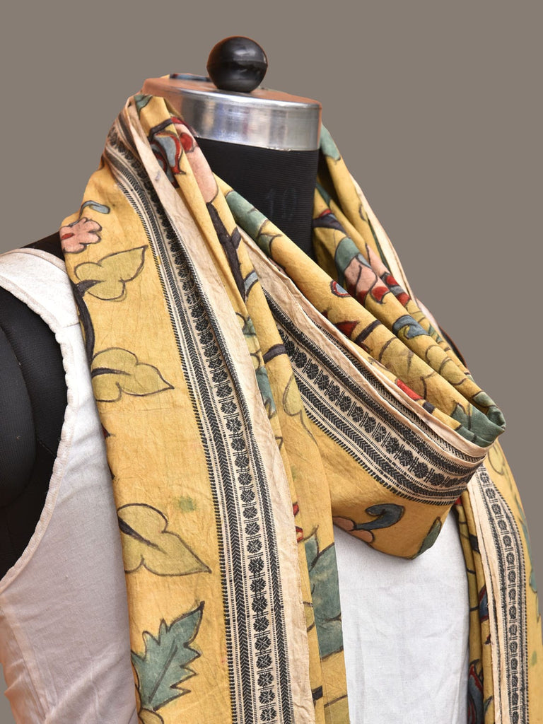 Light Yellow Kalamkari Hand Painted Cotton Handloom Dupatta with Floral Design ds3279