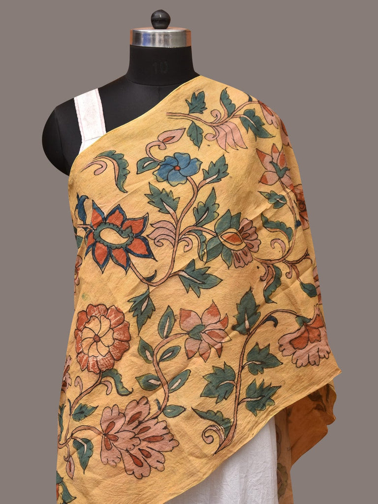 Light Yellow Kalamkari Hand Painted Sico Stole with Floral Design ds3443
