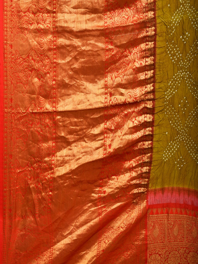 Olive and Red Bandhani Kanchipuram Silk Handloom Saree with Grill Design bn0496