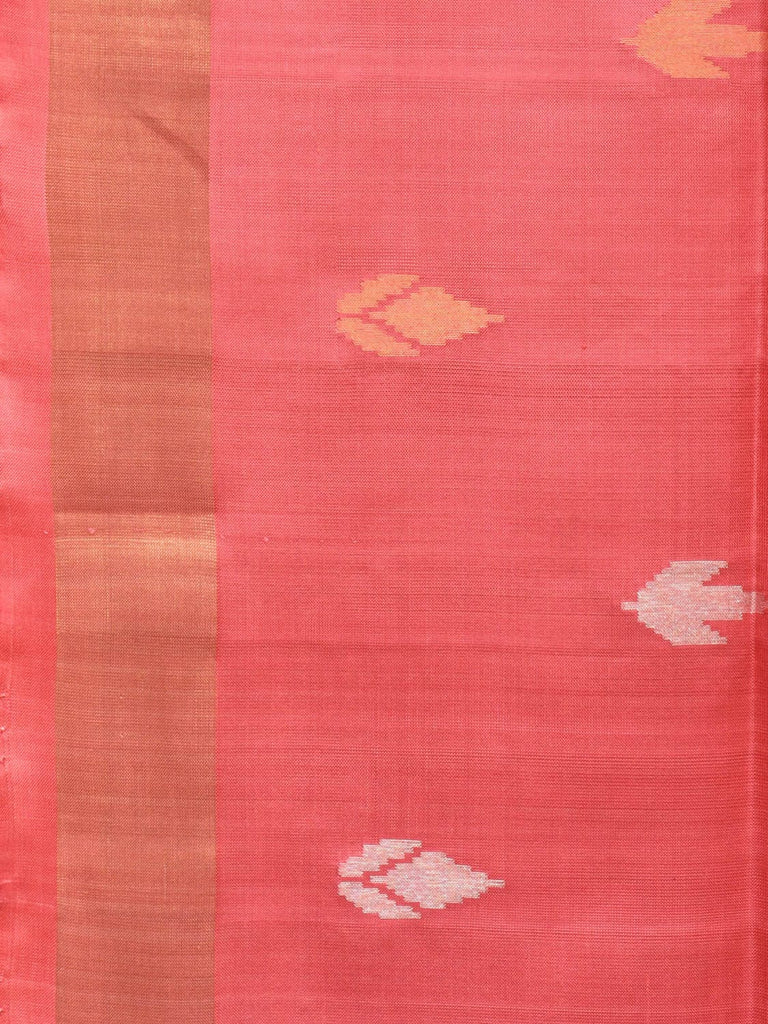 Peach Uppada Silk Handloom Saree with Hamsa and Lotus Pallu Design u2092