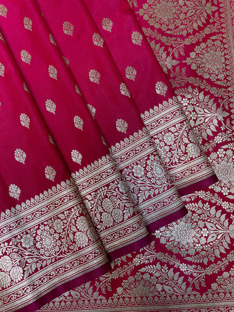 Pink Katan Banarasi Saree with Silver Zari Floral Weaving And Grand Pallu B05607ds