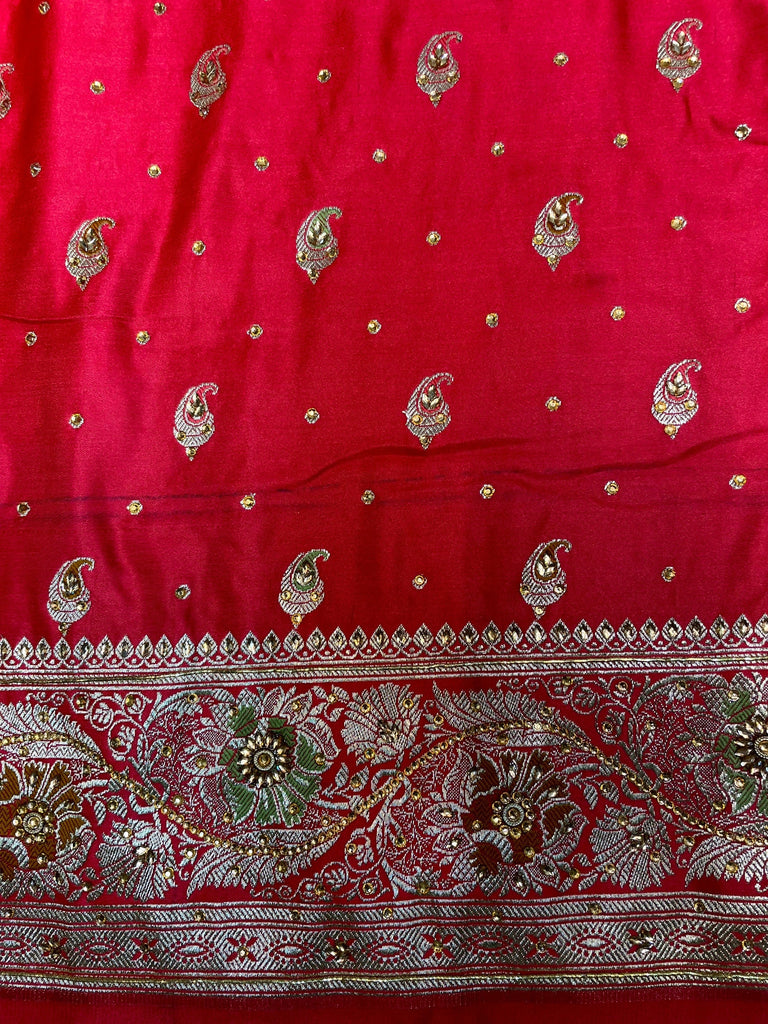 Pink Katan Banarasi Saree with Silver Zari Floral Weaving And Grand Pallu B0641ds