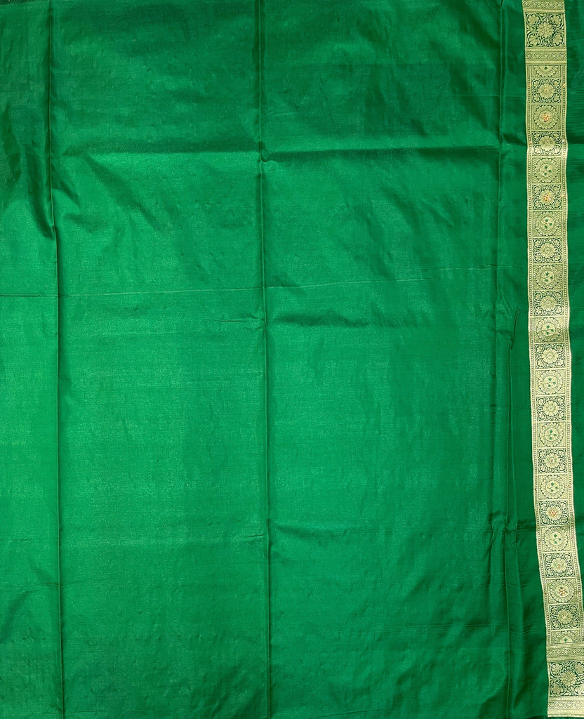 Purple Katan Banarasi Saree with Silver Zari Floral Weaving And Grand Pallu B0631ds