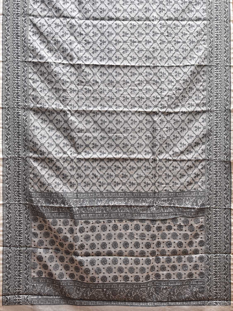 White Banaras Cut Work Tussar Cotton Saree with Jamdani Body and Pallu Design b0297