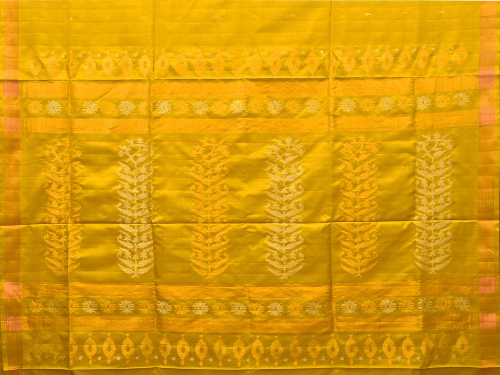 Yellow Uppada Silk Handloom Saree with Karpur Pallu Design u2010