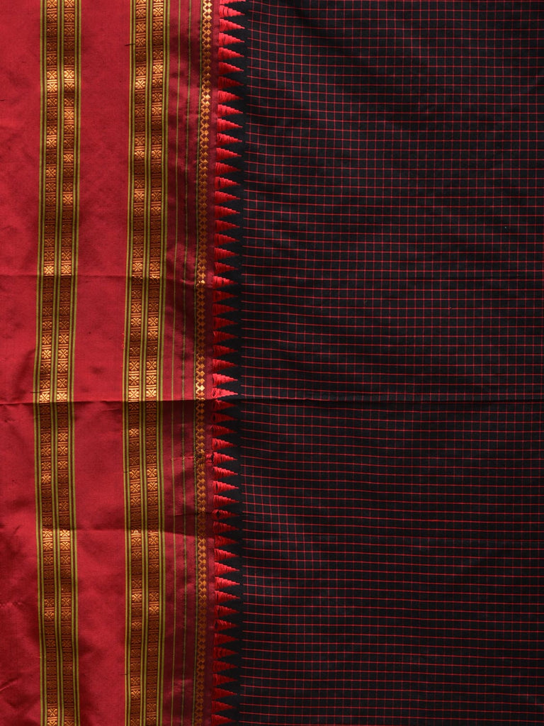 Black and Red Narayanpet Silk Handloom Saree with Checks and Traditional Border Design No Blouse np0550