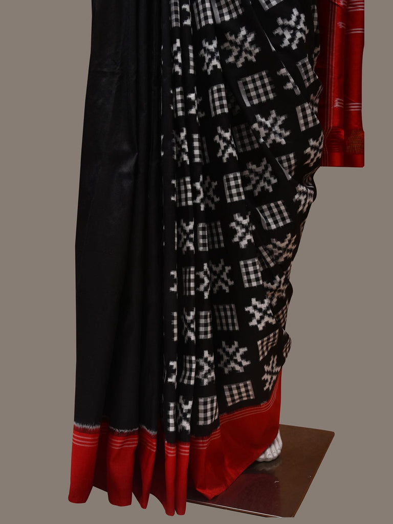 Black and Red Pochampally Double Ikat Silk Handloom Saree with Half Plain and Half Telia Design i0701