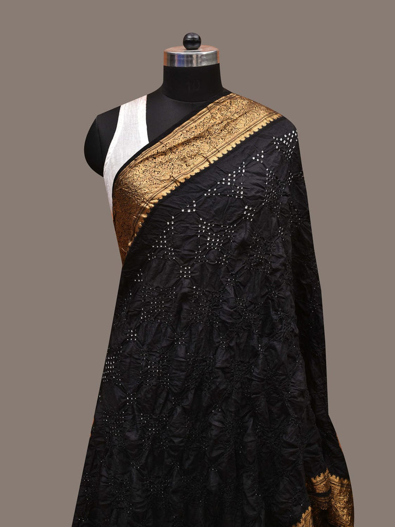 Black Bandhani Kanchipuram Silk Handloom Dupatta with Border Design ds2744