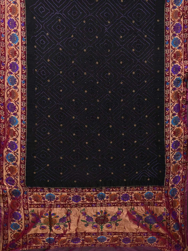 Black Bandhani Paithani Silk Handloom Saree with Lotus Border Design bn0311