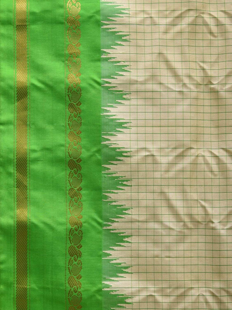 Cream and Green Gadwal Silk Handloom Saree with Checks Design g0282