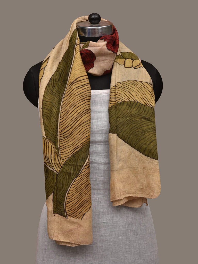 Cream Kalamkari Hand Painted Cotton Handloom Stole with Big Floral Design ds2999