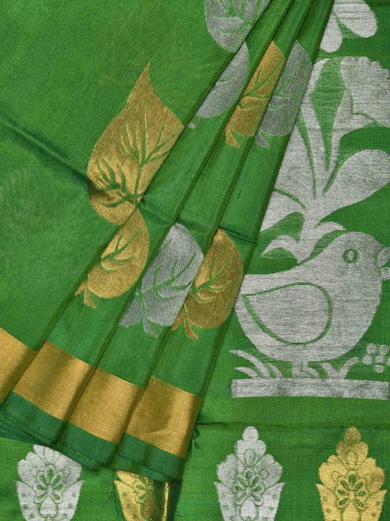 Green Uppada Silk Handloom Saree with All Over Leaf Buta Design u1497