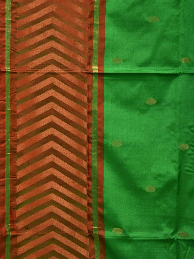Green Uppada Silk Handloom Saree with Border Design u1773