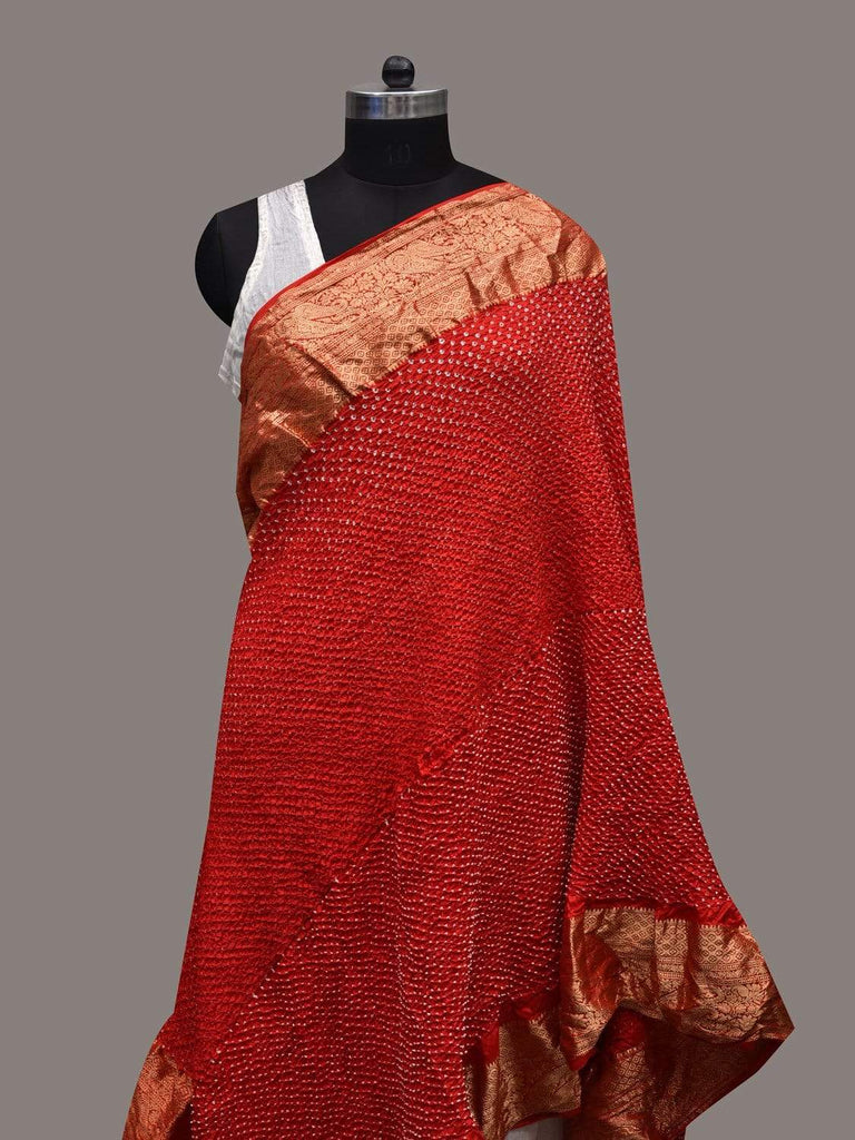 Red Bandhani Kanchipuram Silk Handloom Dupatta with Diagonal Design ds2556