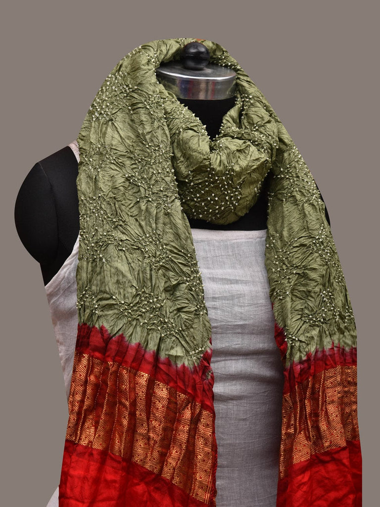 Sea Green and Red Bandhani Kanchipuram Silk Handloom Dupatta with Border Design ds2730