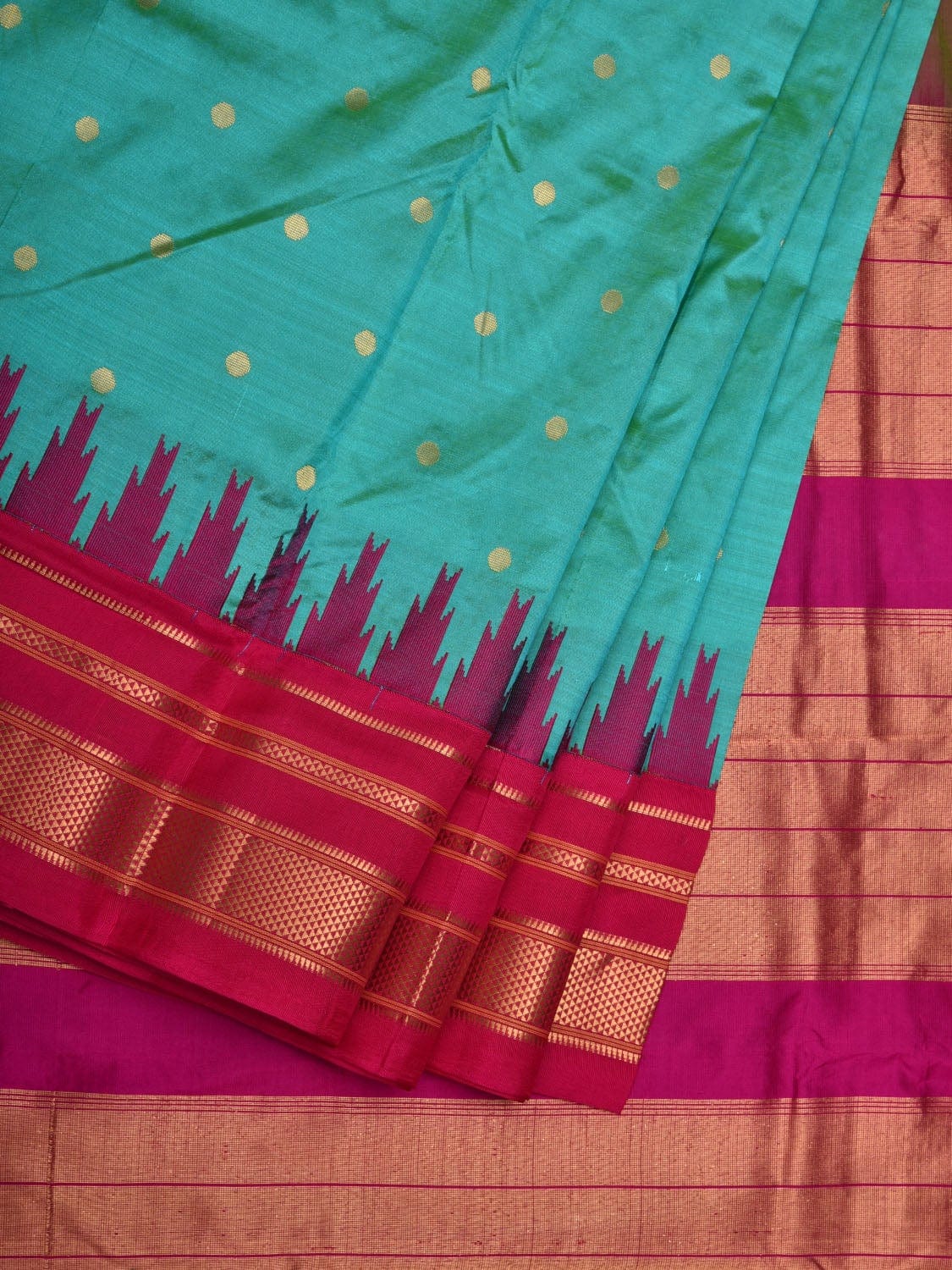 Buy Black Kanjivaram Silk Saree With Temple Border Online KALKI Fashion  India