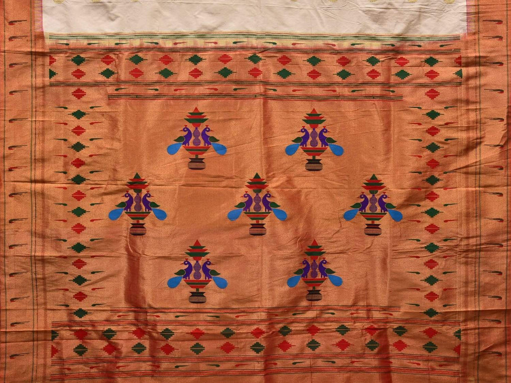 White Paithani Silk Handloom Saree with Muniya Border Design p0379