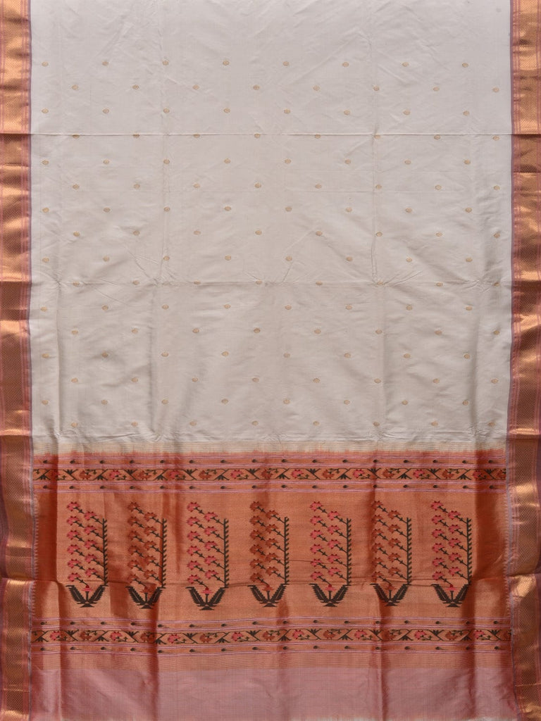 White Paithani Silk Handloom Saree with Special Pallu Design p0465