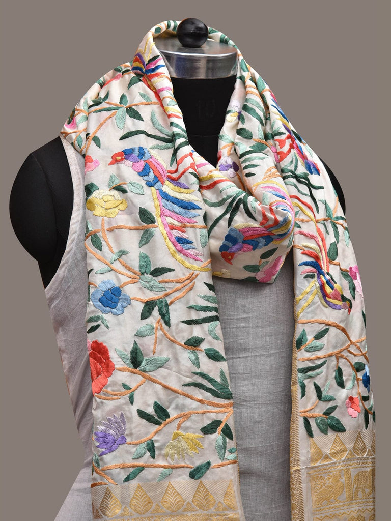 White Parsi Gara Kanchipuram Silk Handloom Dupatta Birds and Floral Design ds2800